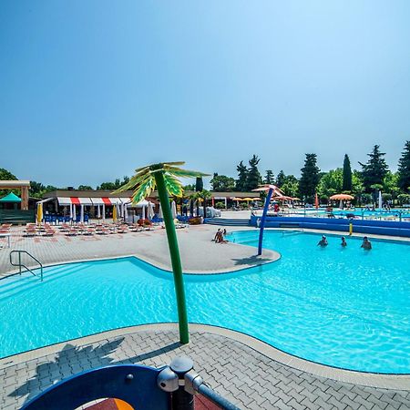 Baia Holiday Gasparina Кастельнуово-дель-Гарда Екстер'єр фото