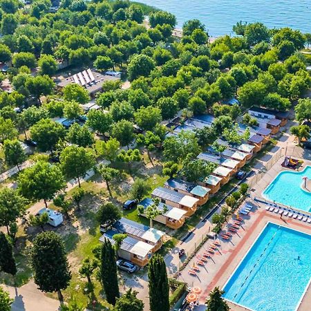 Baia Holiday Gasparina Кастельнуово-дель-Гарда Екстер'єр фото
